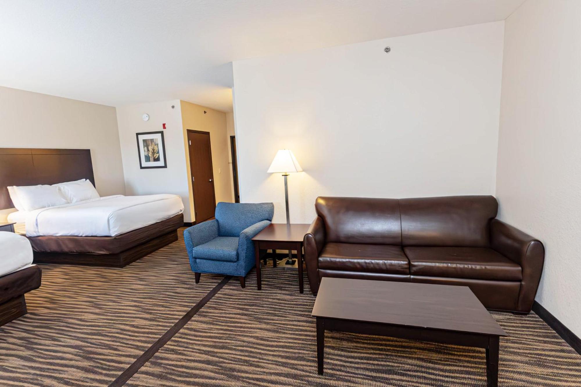 Cobblestone Inn & Suites メリービルメリービル  エクステリア 写真