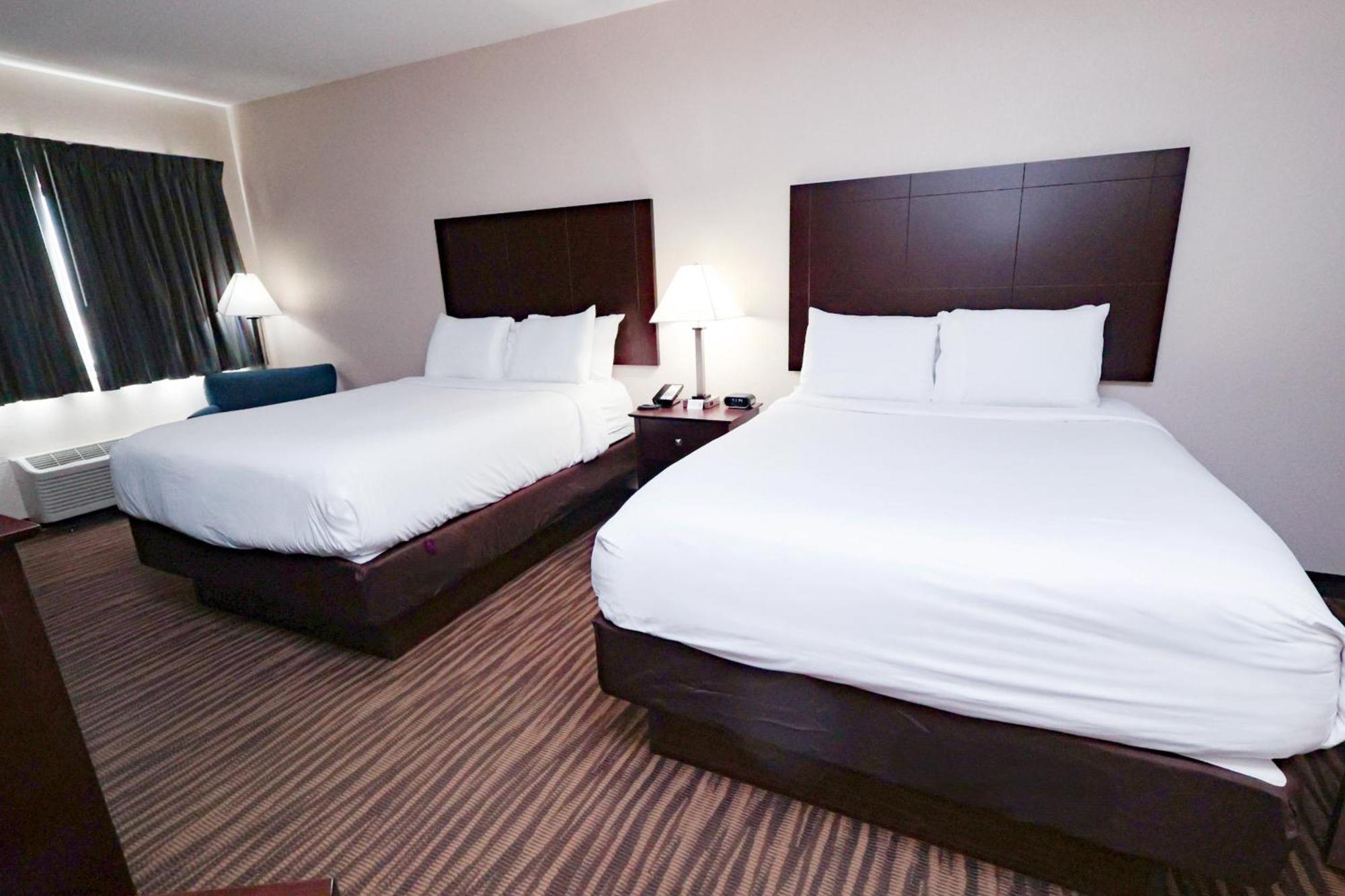 Cobblestone Inn & Suites メリービルメリービル  エクステリア 写真